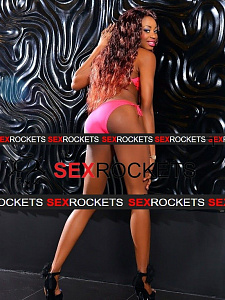 Реальные фото Элизабет